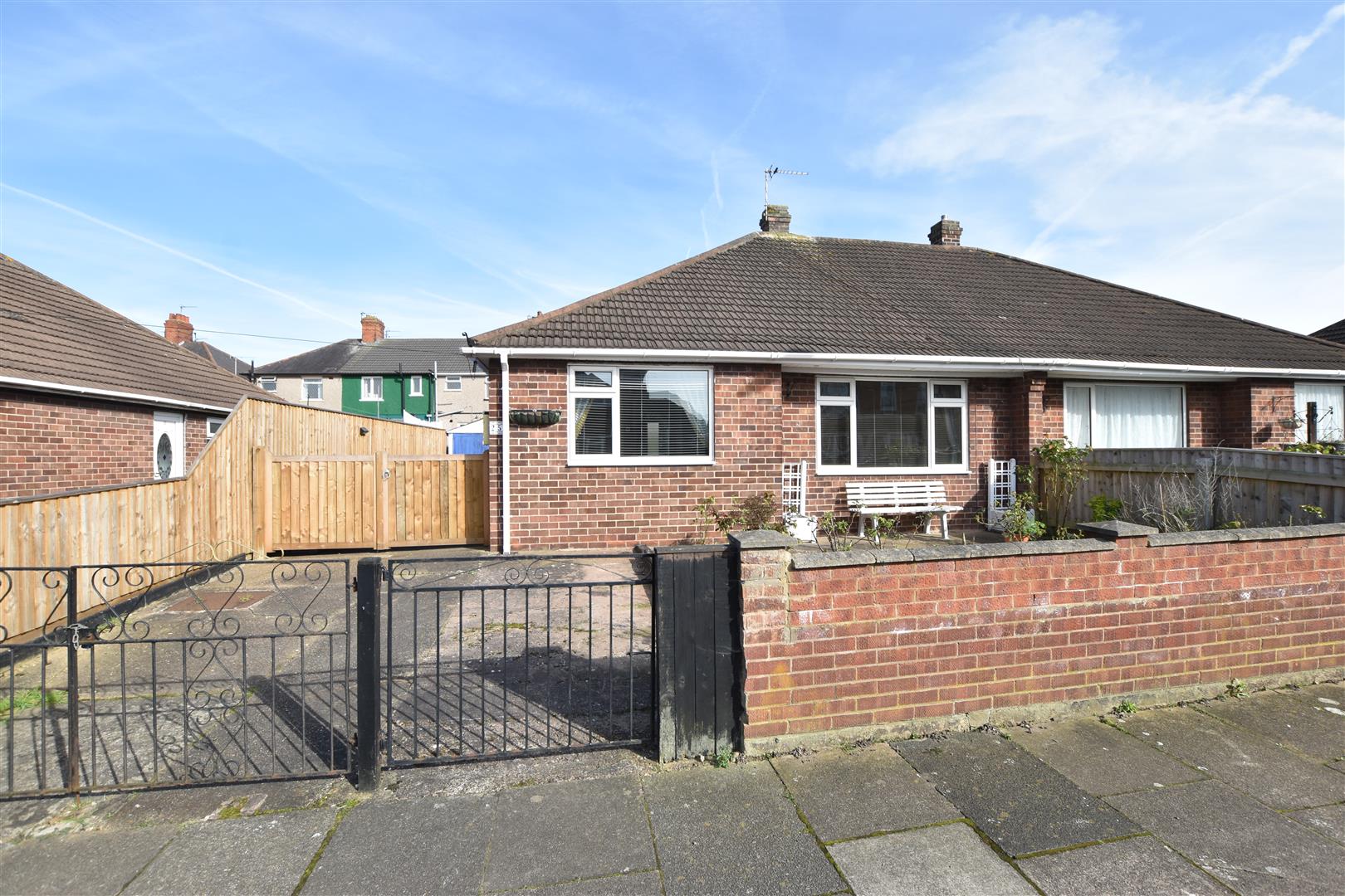 Longfield Road, Grimsby Joy Walker Estate Agent